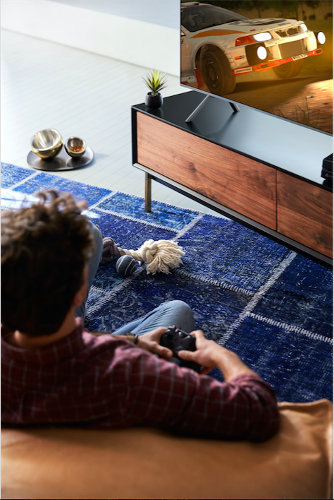 Samsung: QLED Телевизор Samsung 55Q6FN покоряет с первого взгляда ®