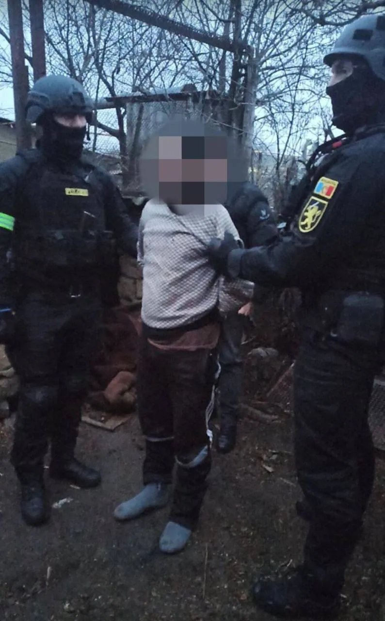 Полиция задержала жителя Гагаузии, приговоренного к 18 годам тюрьмы