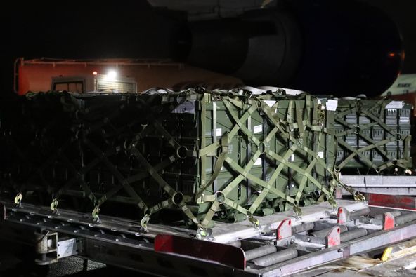 Украина получила первую партию обещанного США летального оружия