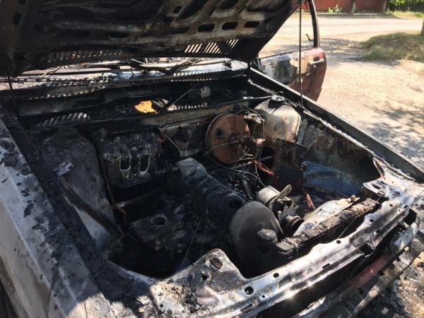 В центре Тараклии выгорел автомобиль