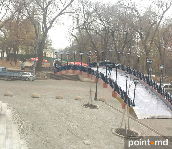 В примэрии положительно оценивают идею моста на пешеходной улице