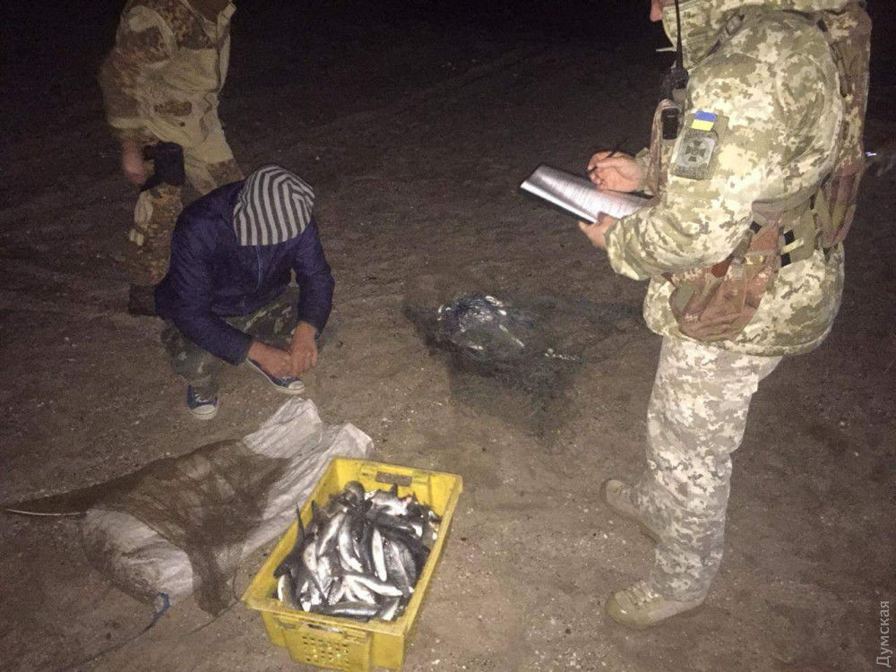 Гражданина Молдовы задержали за незаконный вылов рыбы в Одесской области
