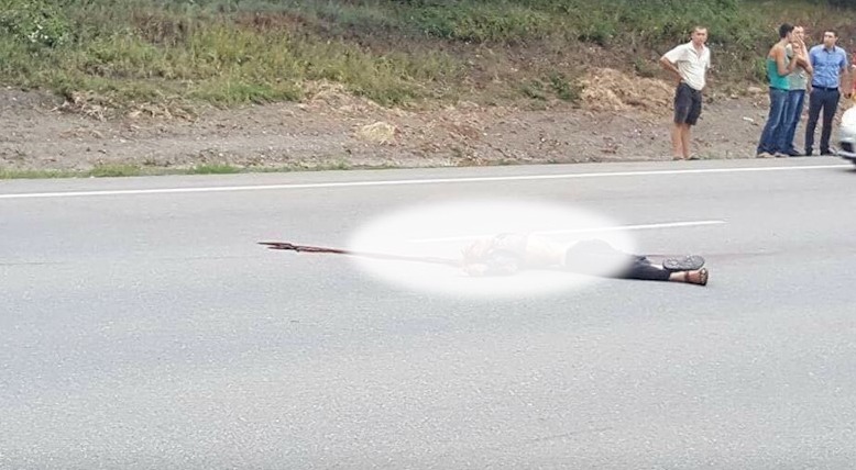 Accident lângă Stăuceni. Un motociclist a murit, iar altul este în stare critică