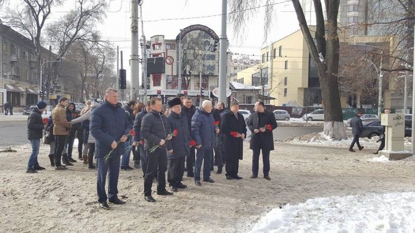 Социалисты почтили память митрополита Петра Мовилэ