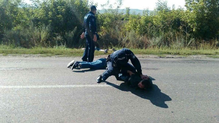 Urmărire ca în filme la Bălţi. Un şofer beat a încercat să fugă de inspectorii de patrulare. Ce a urmat