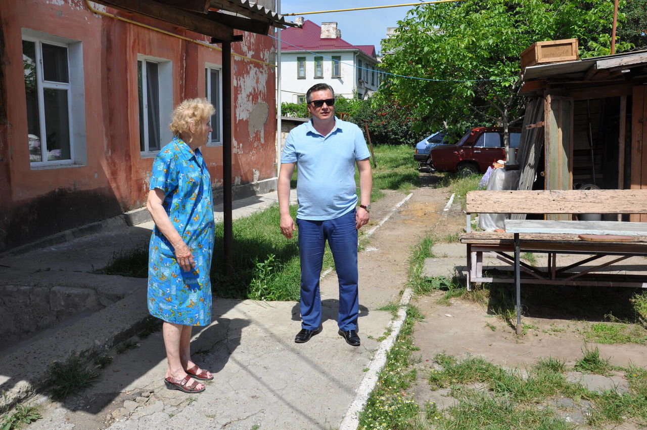 В Дубоссарах продолжается благоустройство города и ремонт жилфонда