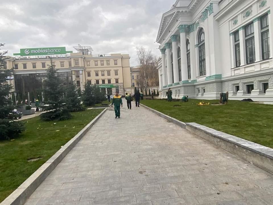 Чебан ответил тем, кто критикует модернизацию сквера “Михай Эминеску”