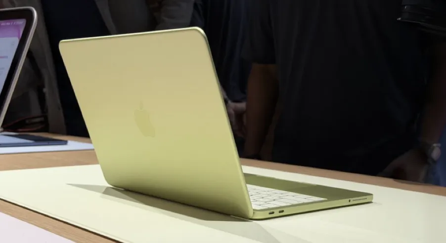 MacBook Neo – bun venit în lumea magiei Apple