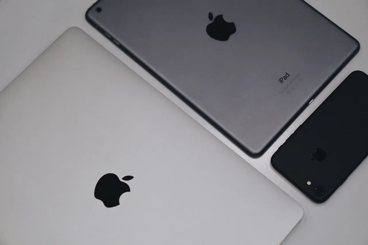 ISpace: 7 причин купить MacBook вместо ноутбука на Windows