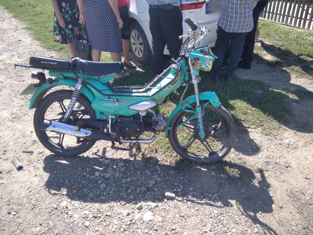В Сороках подросток попал в больницу, врезавшись на мотоцикле в авто