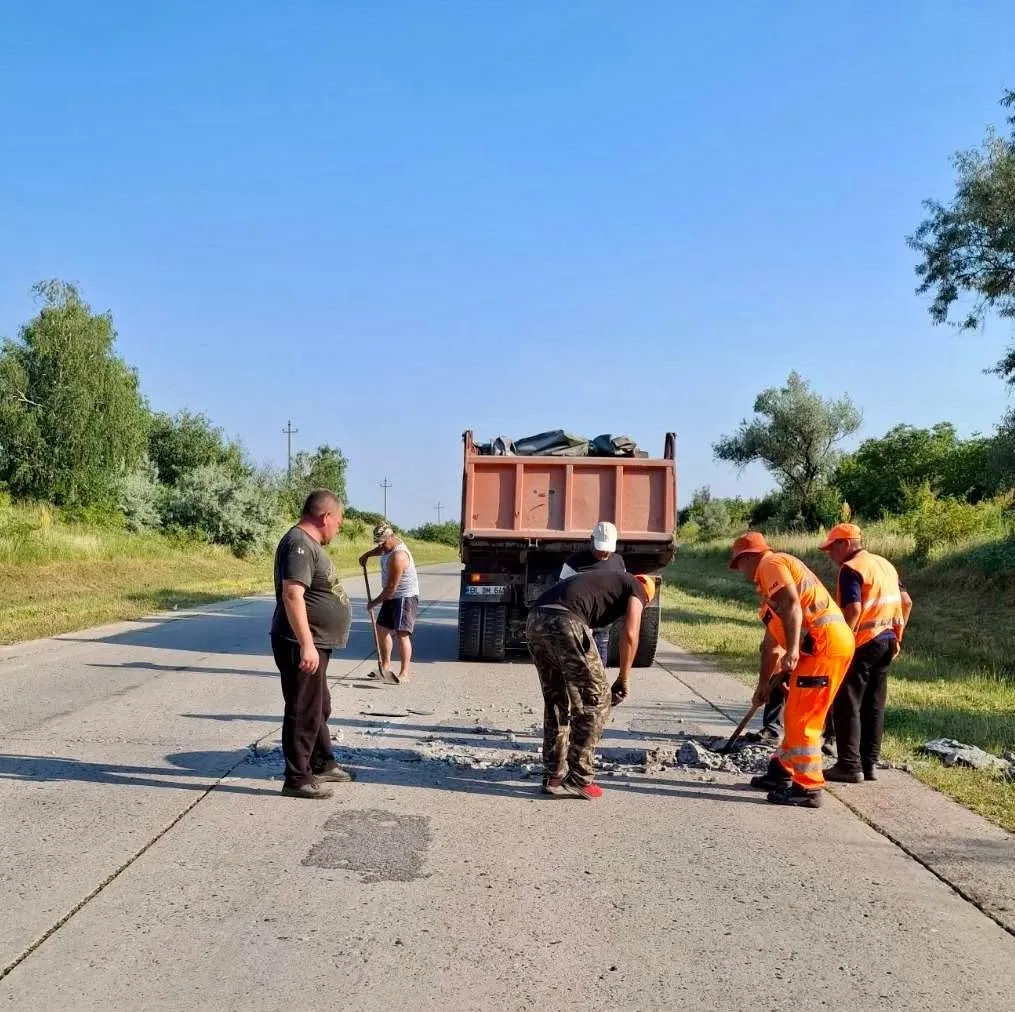 Жара повредила девять участков национальных дорог в Молдове