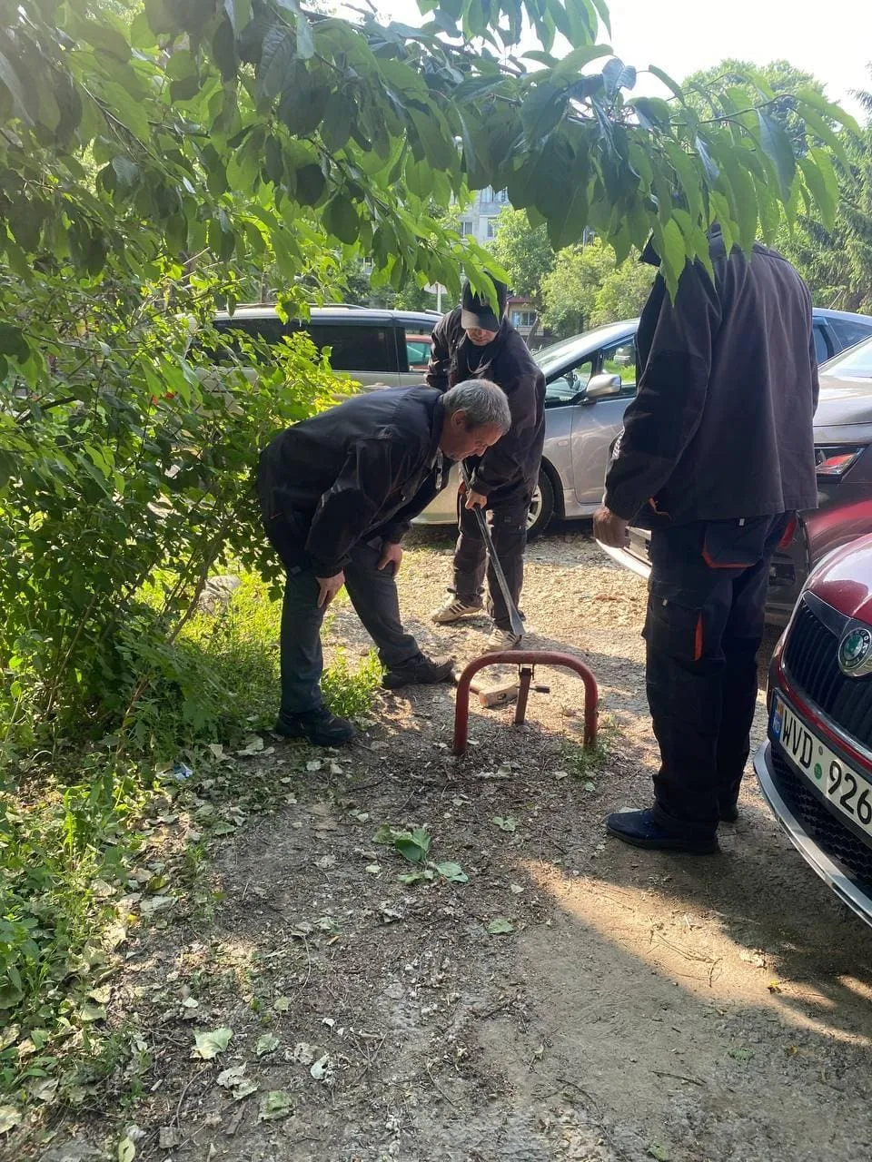 В Кишиневе демонтировали незаконные блокираторы парковок