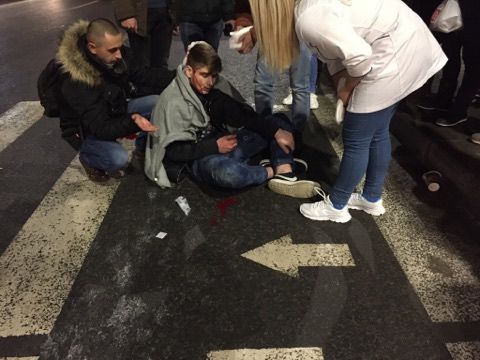 В центре столицы автомобиль сбил несовершеннолетнего на пешеходном переходе