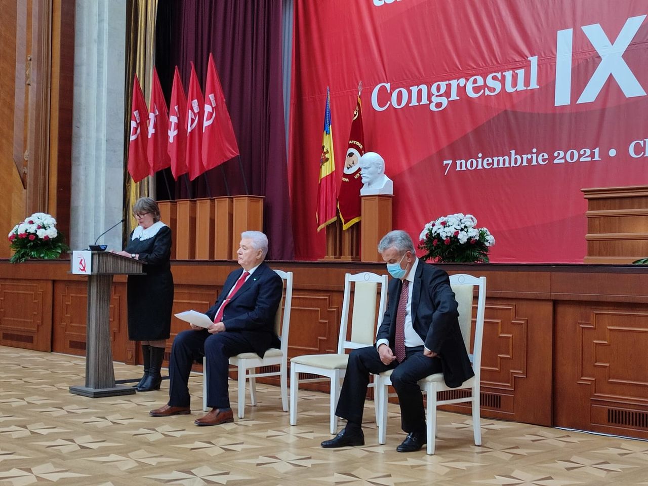 Владимир Воронин снова переизбран председателем ПКРМ