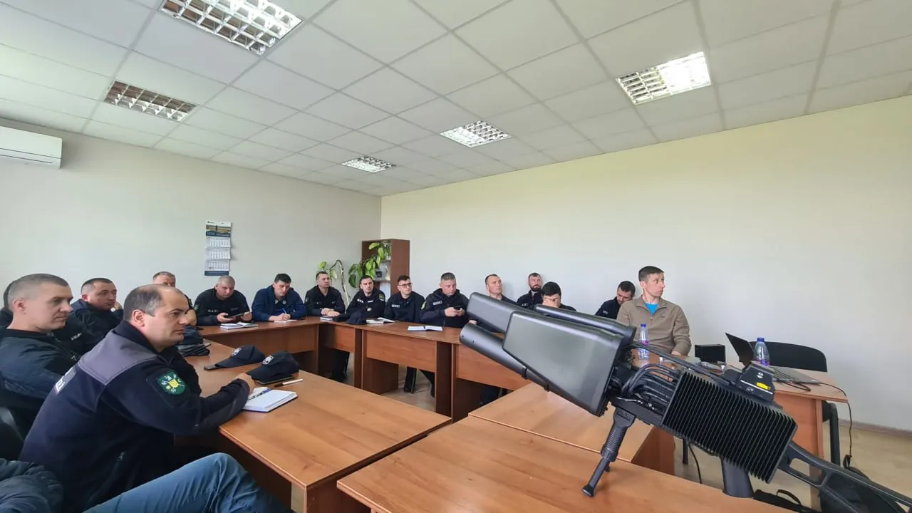 Пограничная полиция получила устройства для борьбы с дронами