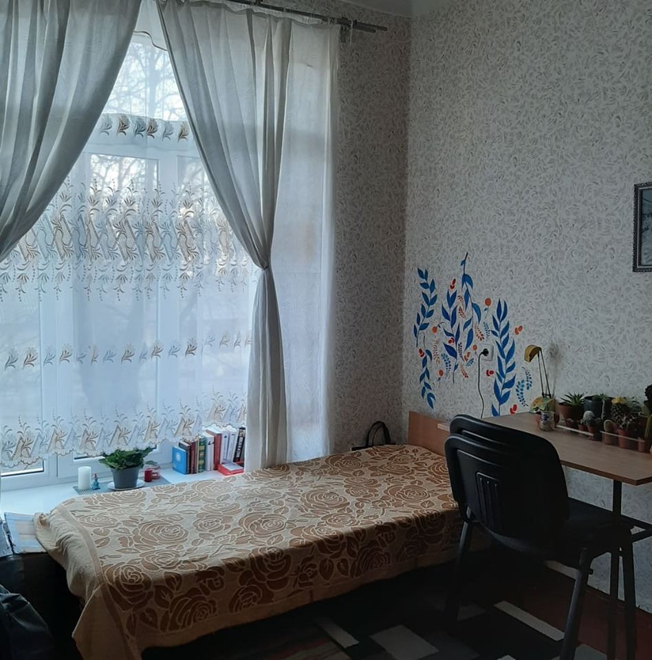 Студенты показали, в каких условиях живут в общежитиях