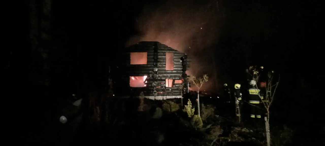 Пожар полностью уничтожил деревянный дом в Каларашском районе