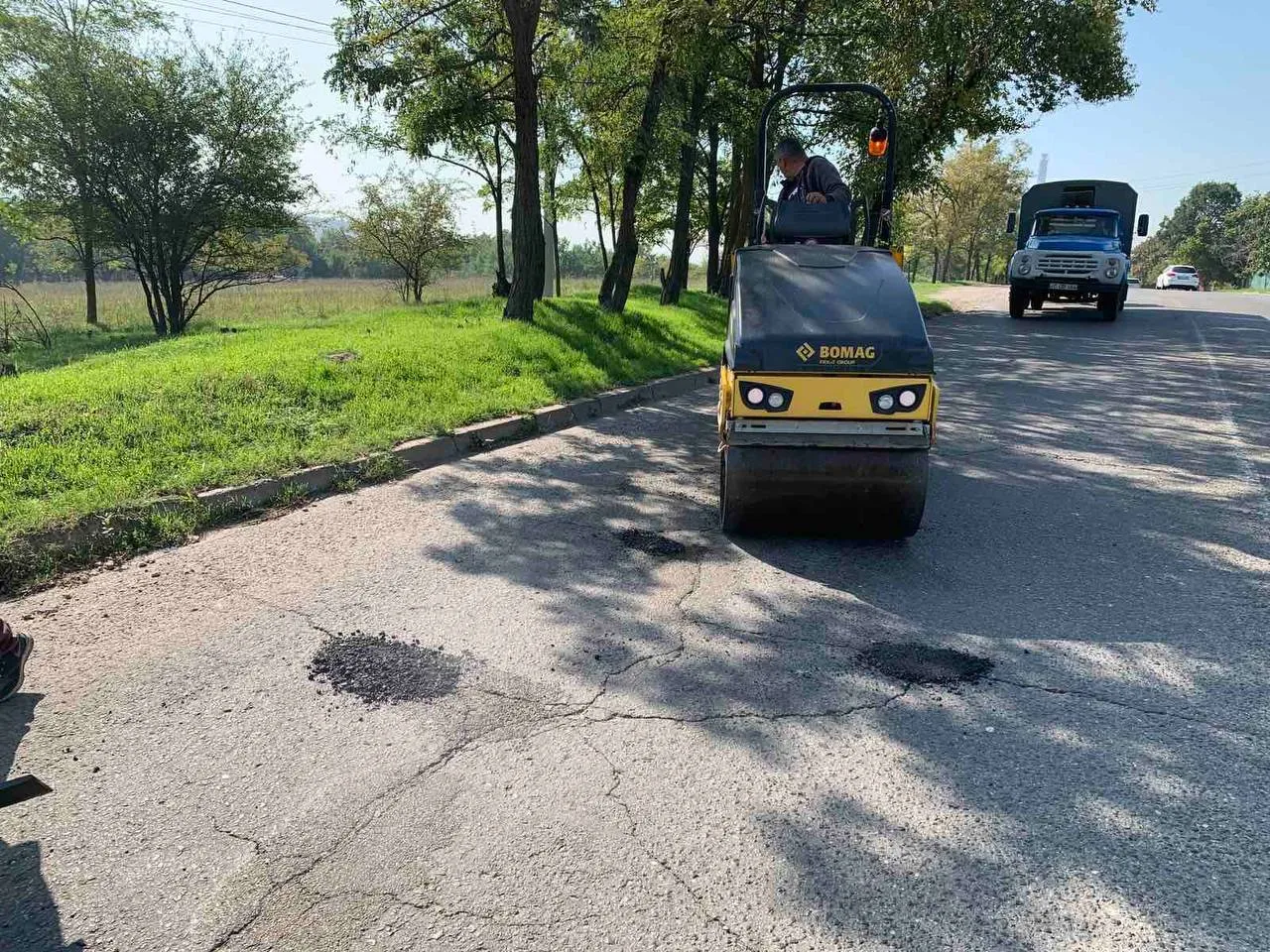 В столице ремонтируют повреждения дорог, вызванные сильными дождями