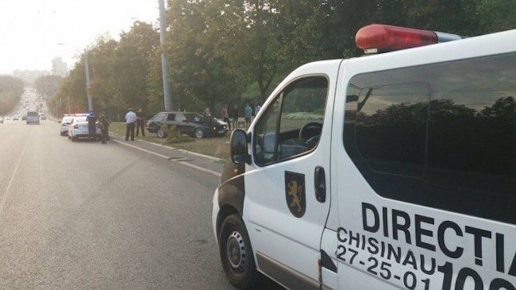 Четверо детей попали в больницу после ДТП на Чеканах
