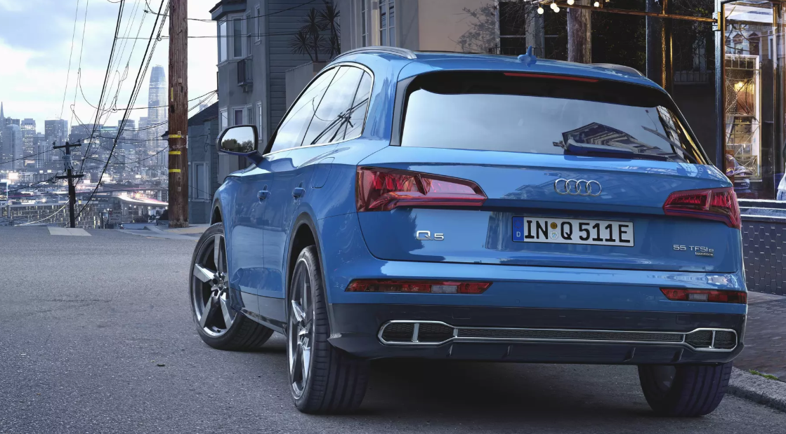 Audi Q5 стал подключаемым гибридом
