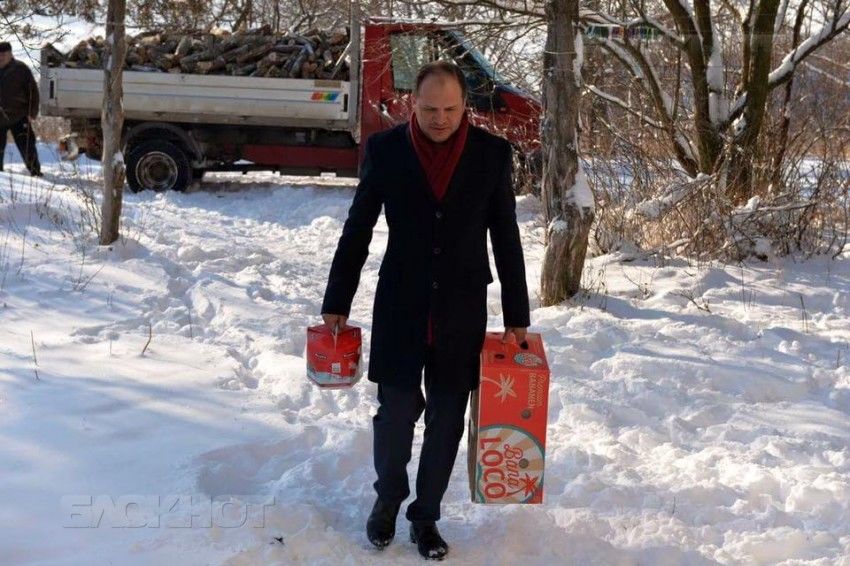 Президент поддержал многодетную семью и инициировал сбор средств для нее
