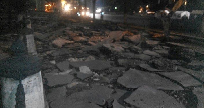 Почему ночью столицу перекапывают вдоль и поперек