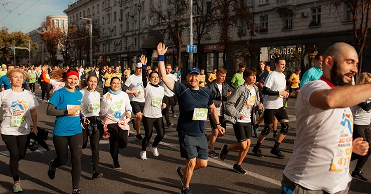 MICB участвовал в Big Hearts Marathon с самой большой командой в истории банка