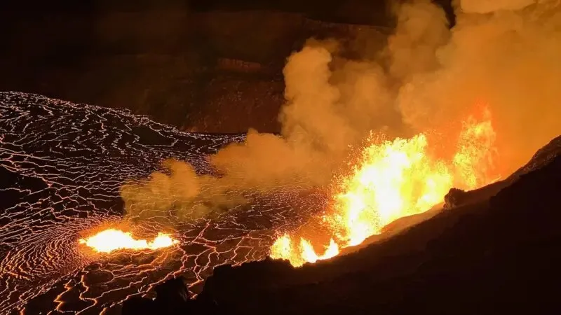 Pe insula Hawaii a început erupția vulcanului Kilauea
