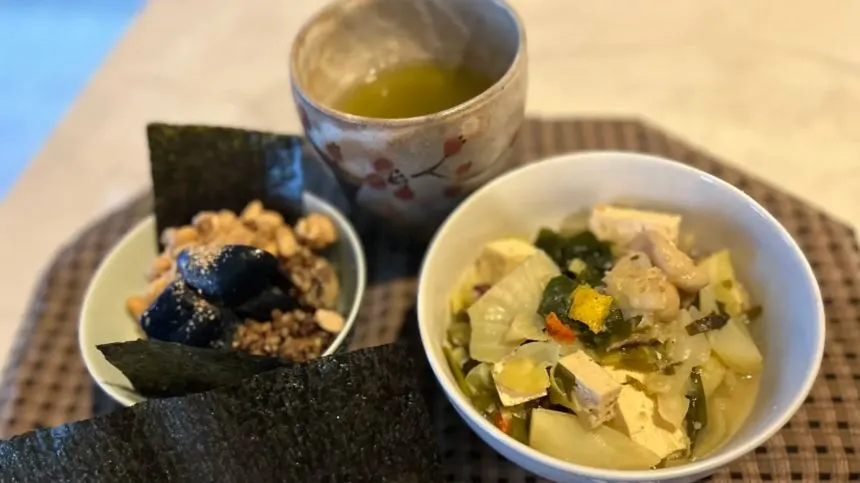 Cheia longevității și slăbitului: O japoneză spune ce mănâncă poporul ei la micul dejun