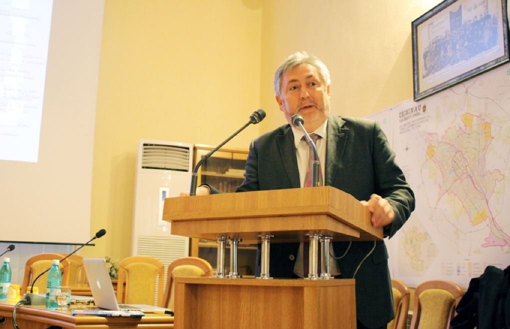 Nistor Grozavu locuiește într-un bloc cu democratul Marian Lupu