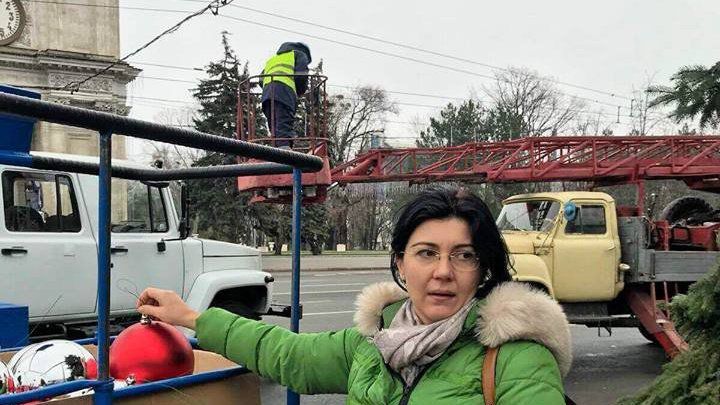 Сильвия Раду: В ближайшее время в Кишиневе торжественно откроют главную новогоднюю елку