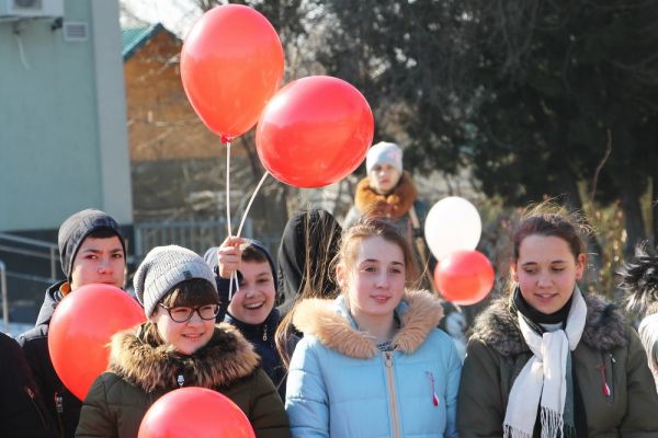 В Чадыр-Лунге отметили начало весны масштабным флешмобом
