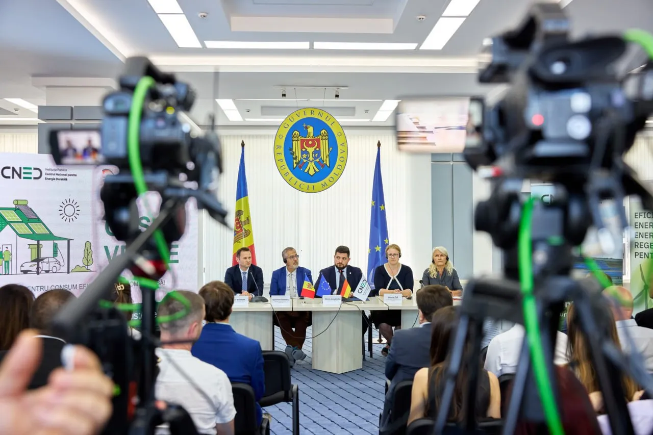Familiile pot accesa programul Casa Verde pentru a-și eficientiza energetic locuințele