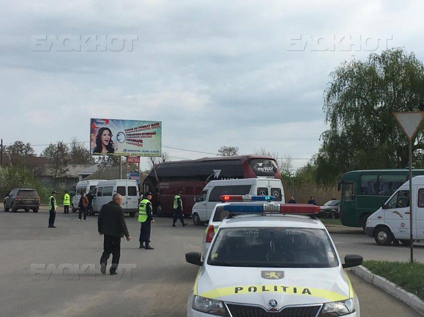 В Единцах сотни людей собираются на марш за Молдову