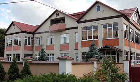 ZdG: Пожизненные руководители примэрии и их элитная недвижимость