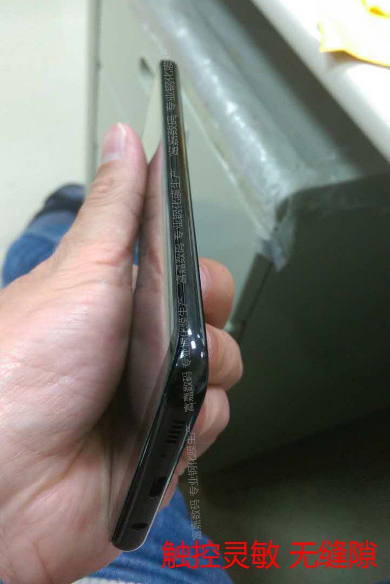 Опубликованы первые фото работающего Galaxy S8