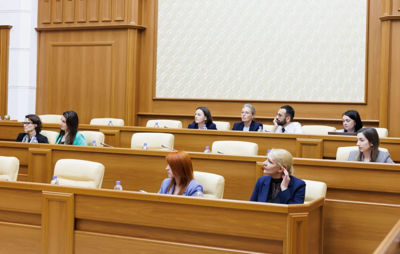Майя Санду начала консультации по созданию Антикоррупционного суда
