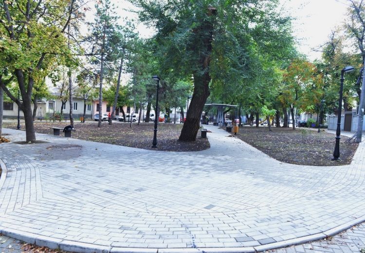 Ещё один городской сквер преобразился: на этот раз – на Рышкановке