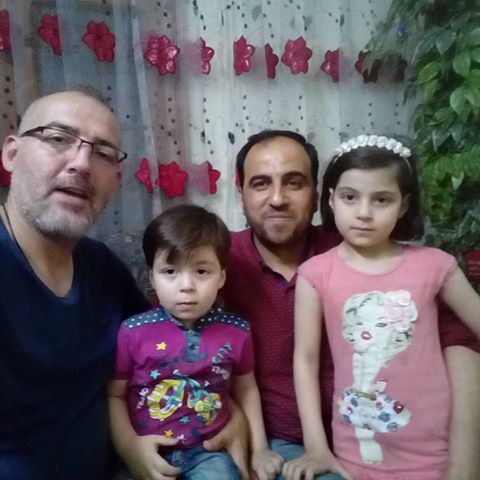 Băieţelul devenit simbol al tragediei umanitare din Siria apare din nou în presă