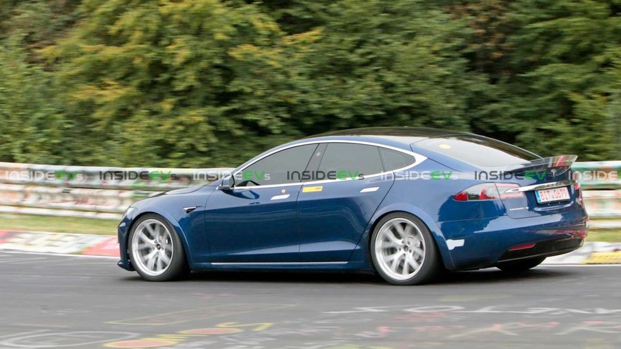 Семиместную трёхмоторную Tesla Model S запустят в производство