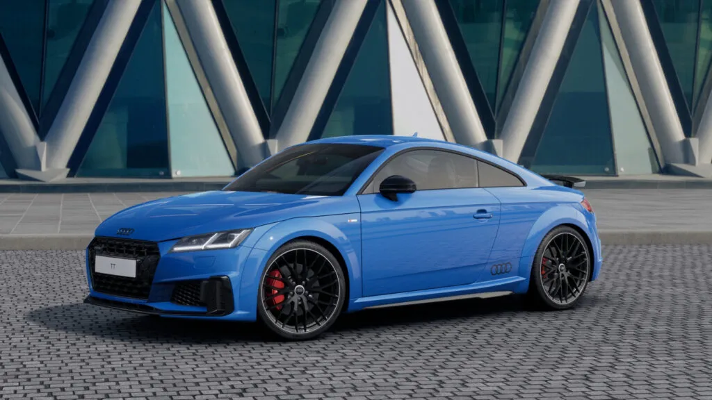 Популярный спорткар Audi получил финальную версию