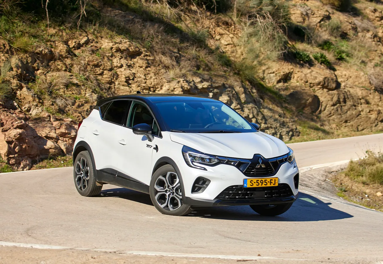 Mitsubishi снимут с производства свой новейший кроссовер