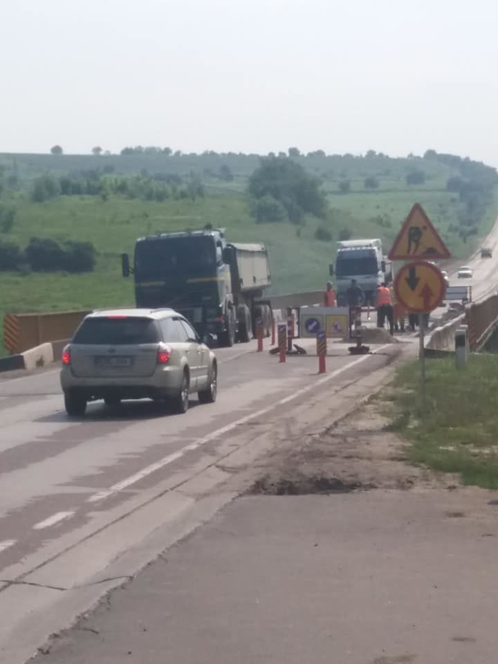 Водителей призывают избегать проезда по мосту в селе Будешть