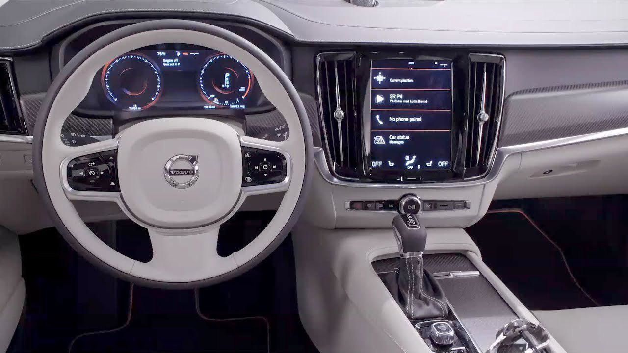 Volvo представила кроссовер с отделкой из переработанного пластика