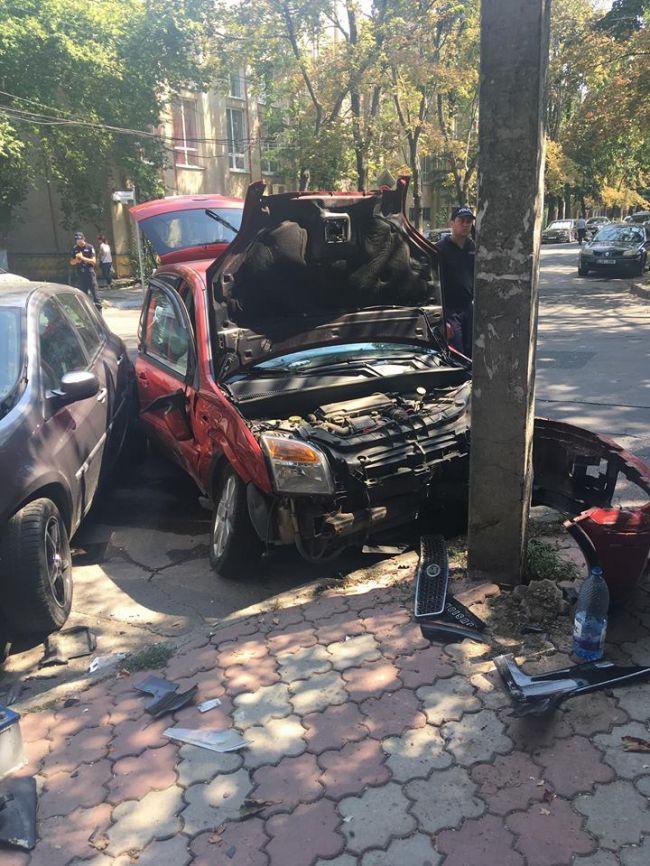 В ДТП на ул. Болгарской и Щусева пострадал 17-летний подросток