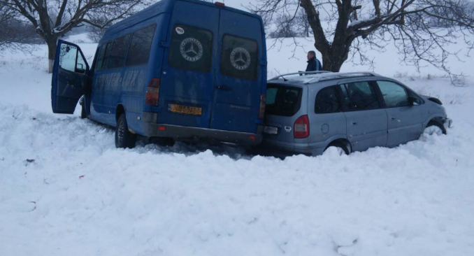 В Рыбнице три человека пострадали в ДТП с участием маршрутки