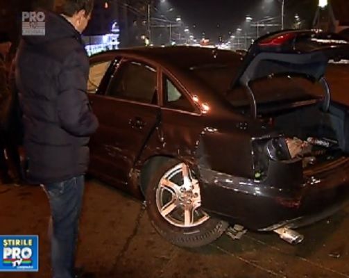 В центре Кишинева по вине пьяного водителя такси столкнулись 6 машин