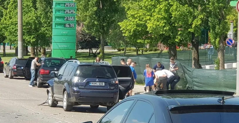 ДТП в Кишиневе: пассажир попал в больницу