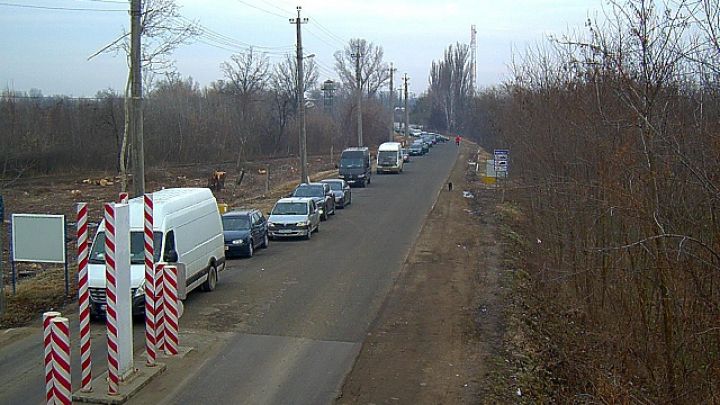 На Государственной границе образовались большие пробки