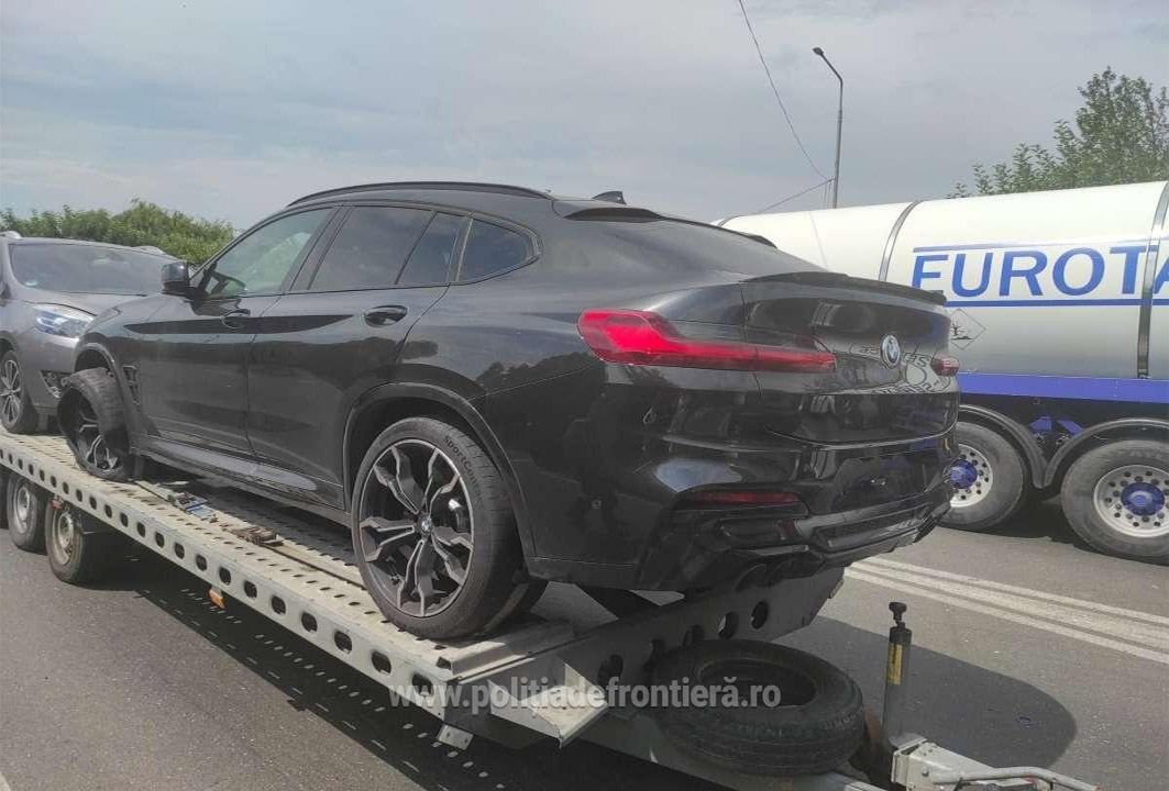 У молдаванина на границе Румынии изъяли BMW, угнанный в Бельгии